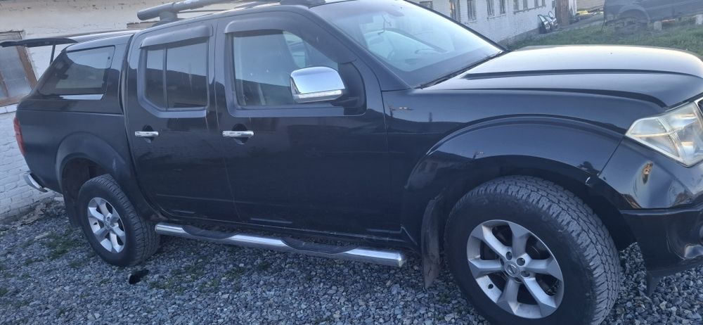 Двері  дверь нісан навараd40 патфіндер r51 2005-10р