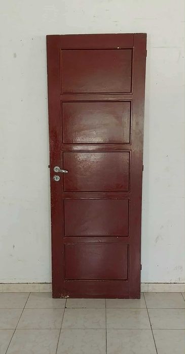 Antiga Porta de Interior (VINTAGE). Bem Conservada!
