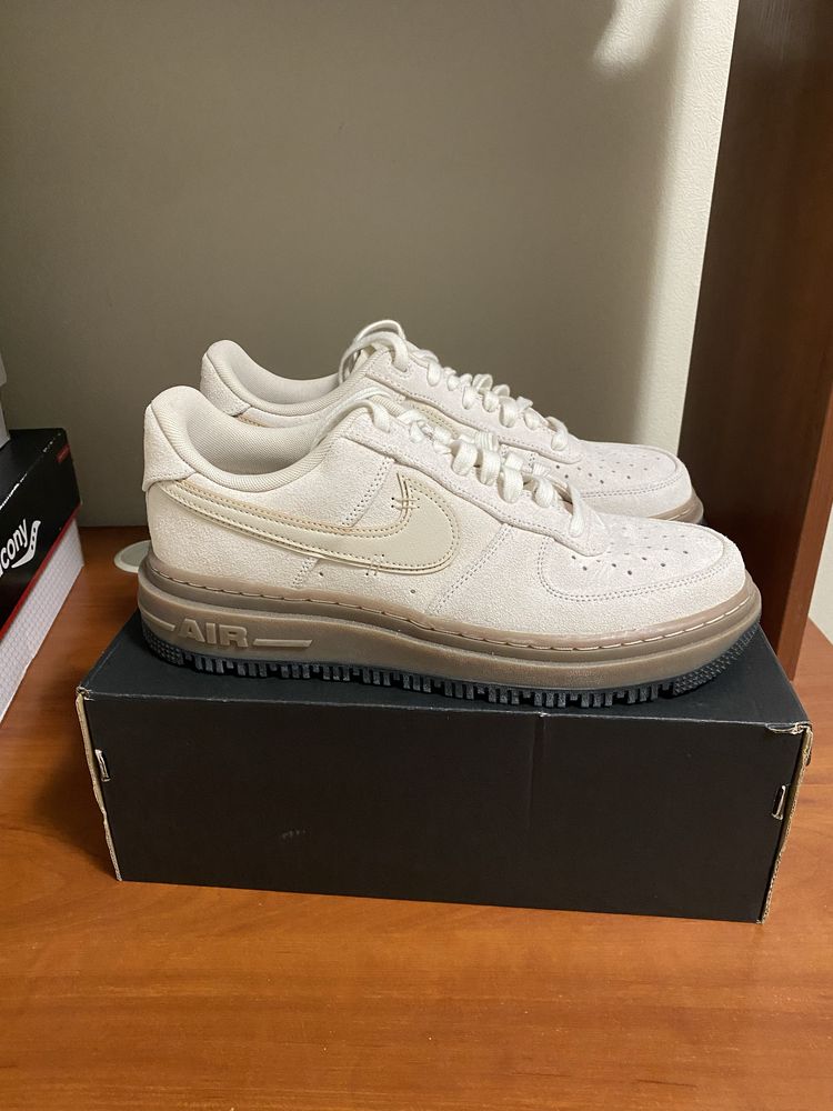 Новые ОРИГИНАЛ оригінал кроссовки кросівки Nike найк Air Force 1 Luxe