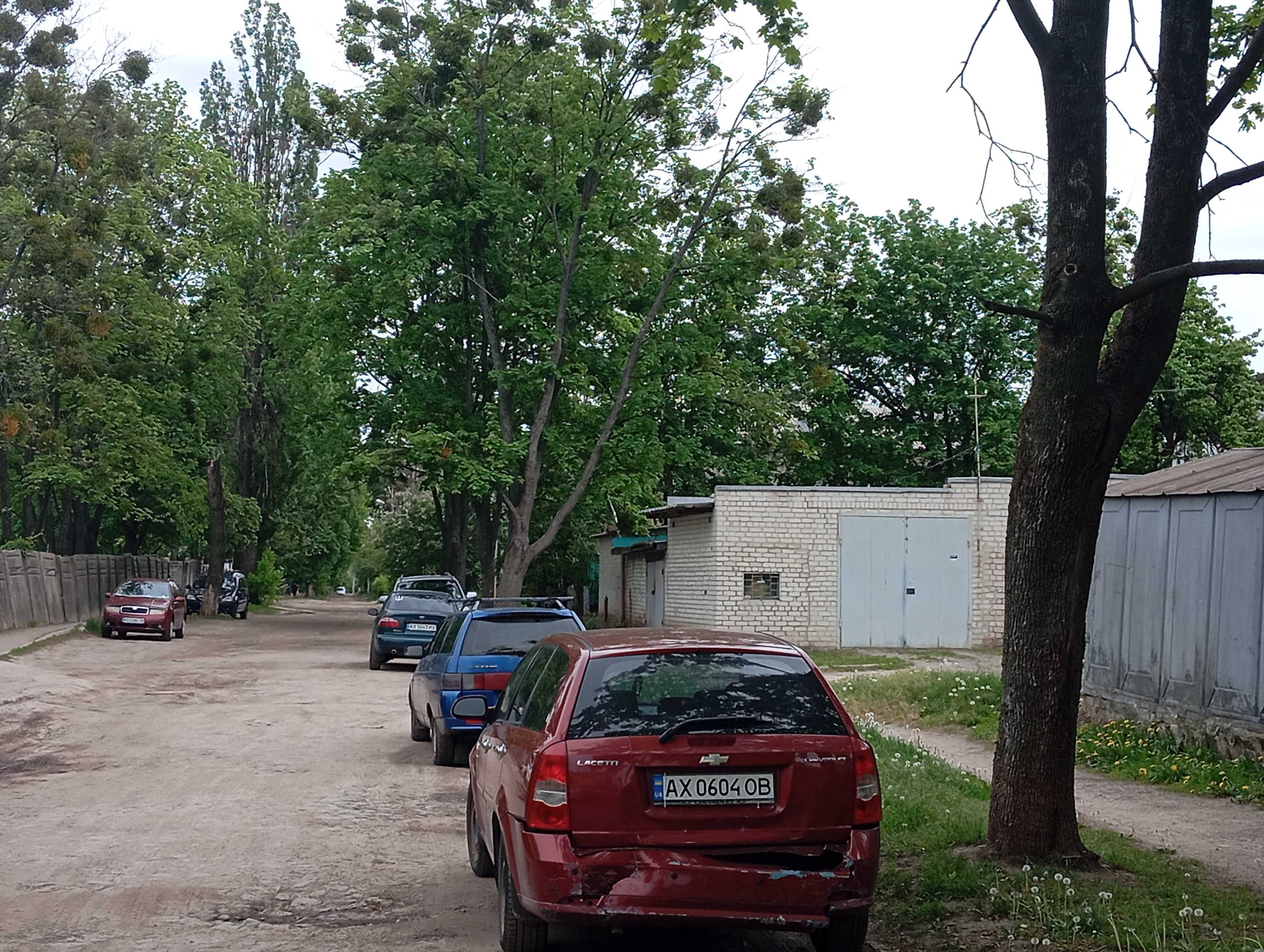 1-комнатная квартира 38 кв.м, , кухня 9 кв.м. ул.Адыгейская Срочно
