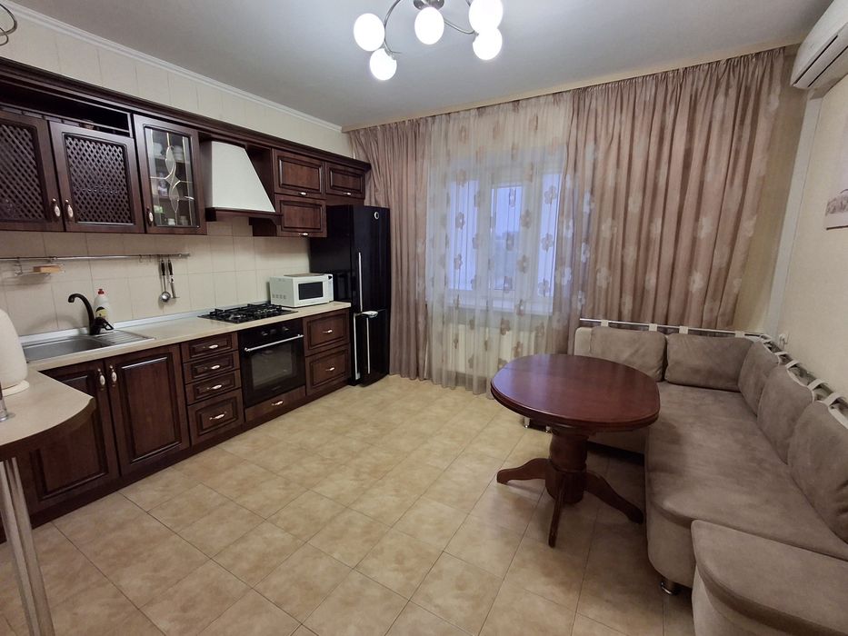 Гарна 1к Квартира,  Бориспіль