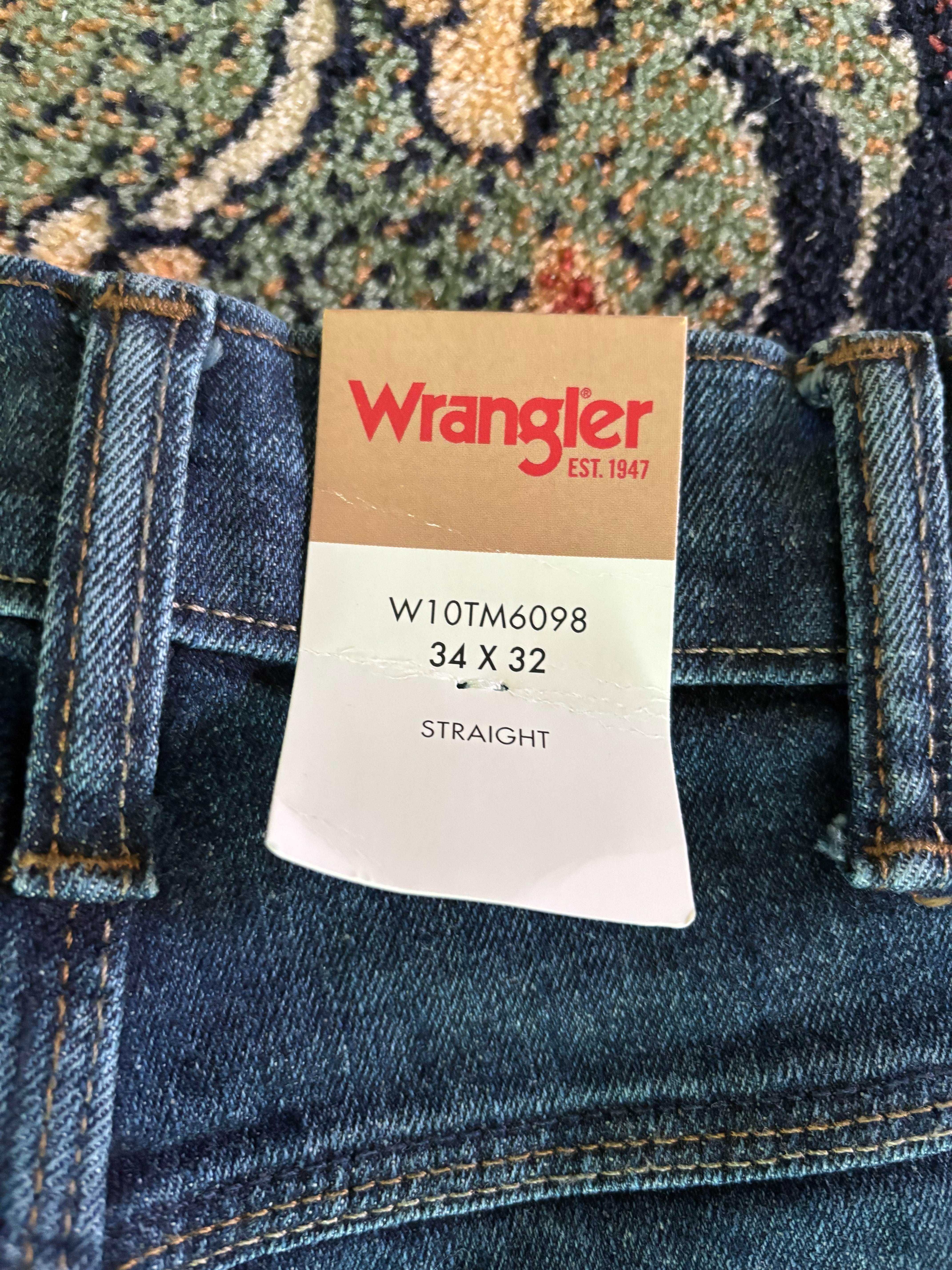 Jeansy proste Wrangler Texas Wrangler We Care r. 34/32