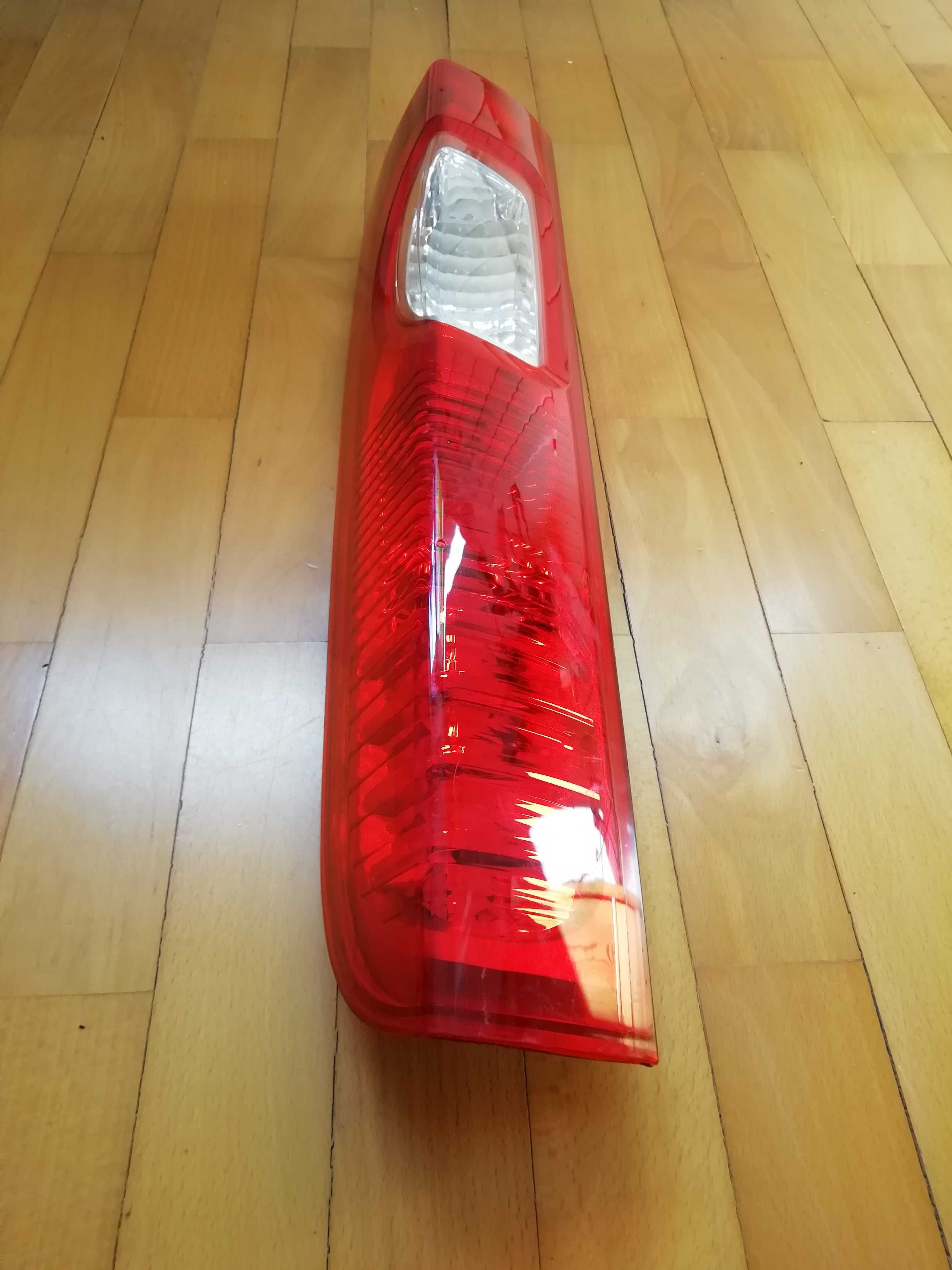 NOWA lampa tylna lewa Opel Vivaro Renault Trafic