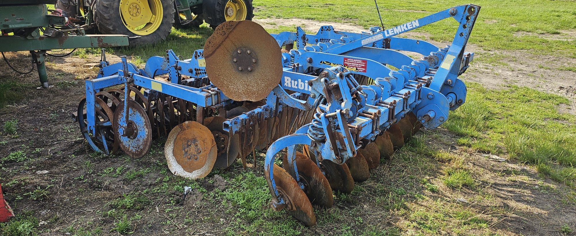 Lemken rubin 9 3m wal daszkowy