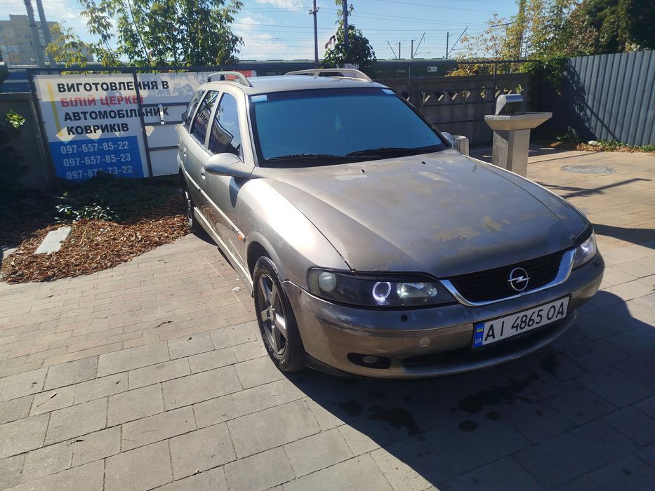 Продам Опель вектра б 1.8
