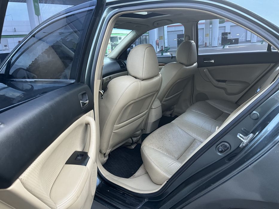 Honda Accord 7 2.4 газ/бенз автомат