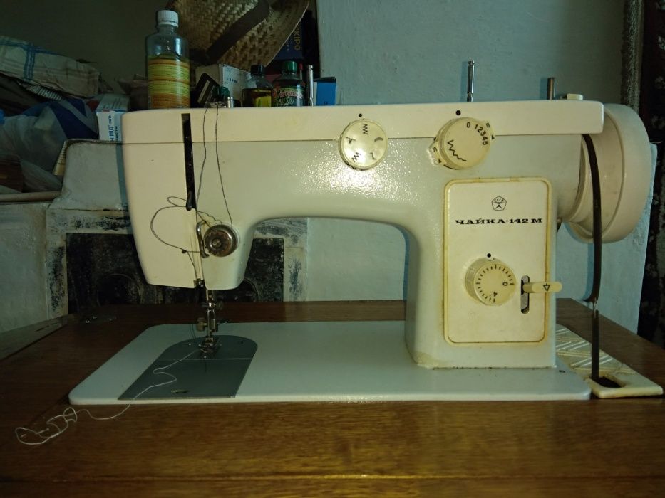 Швейна машинка - Чайка 142 М, професійна