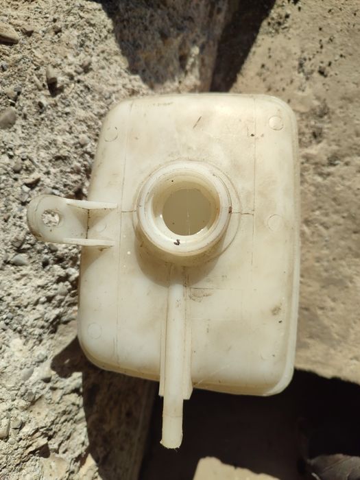 Бачок розширювальний skoda felicia