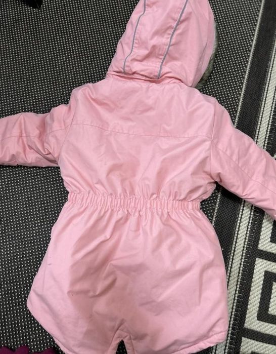 Зимова куртка ..