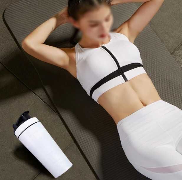 Shaker proteinowy ze stali nierdzewnej 750 ml