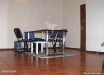 Vende-se loja para comercio e serviços