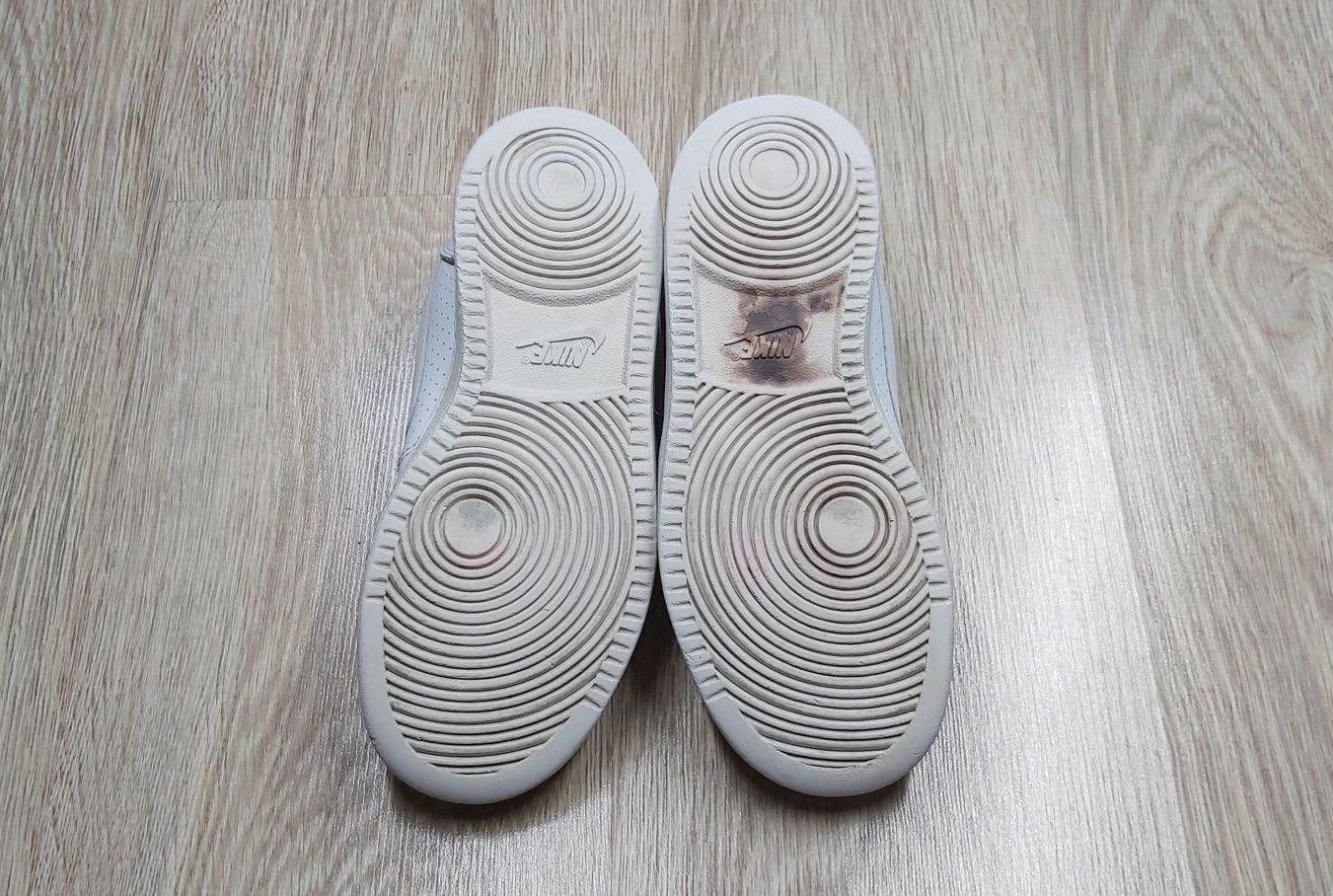 Nike sneakersy buty białe sport eu 36 cm 22 .5 ( 23 )