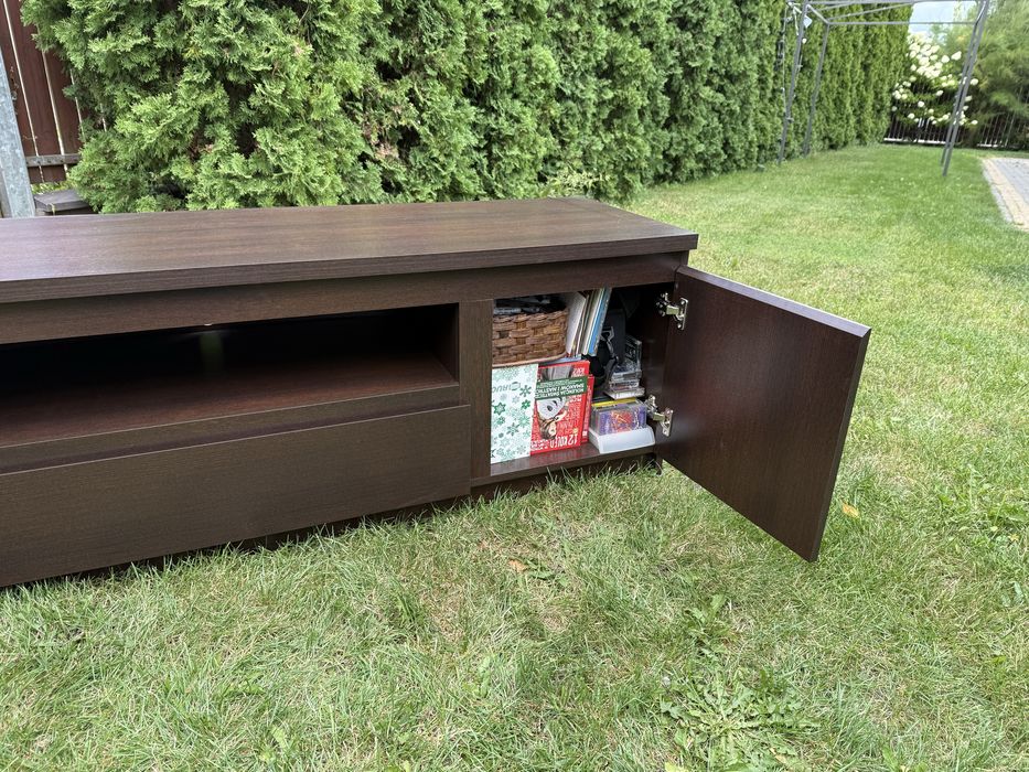Szafka pod telewizor