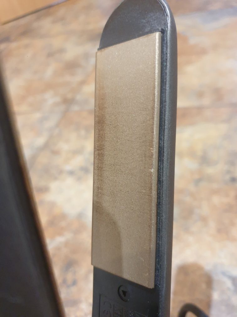 Prostownica ceramiczna Remington S-2002