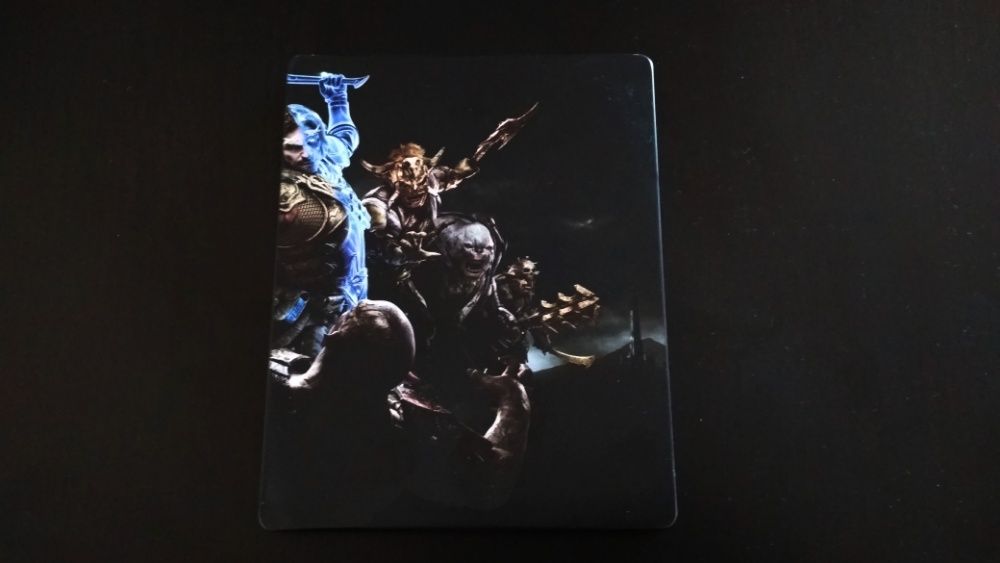 PS4 - Caixa METALICA do Jogo Middle Earth: Shadow of War - NOVA