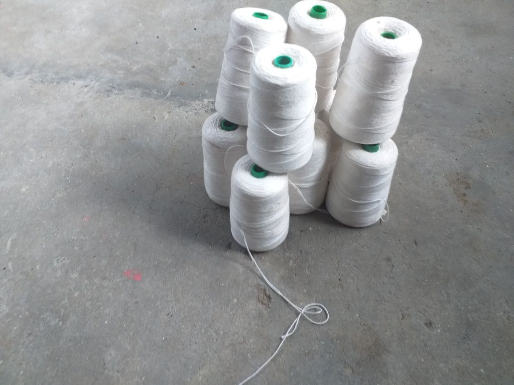 10 bobinas de fio de algodão  muito útil para qualquer tipo de trabalh