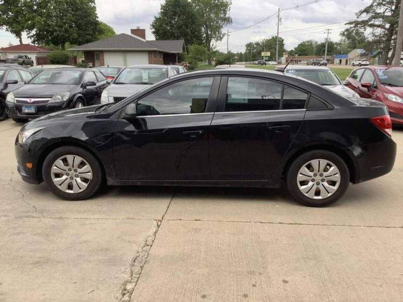 Chevrolet Cruze Ls 2012