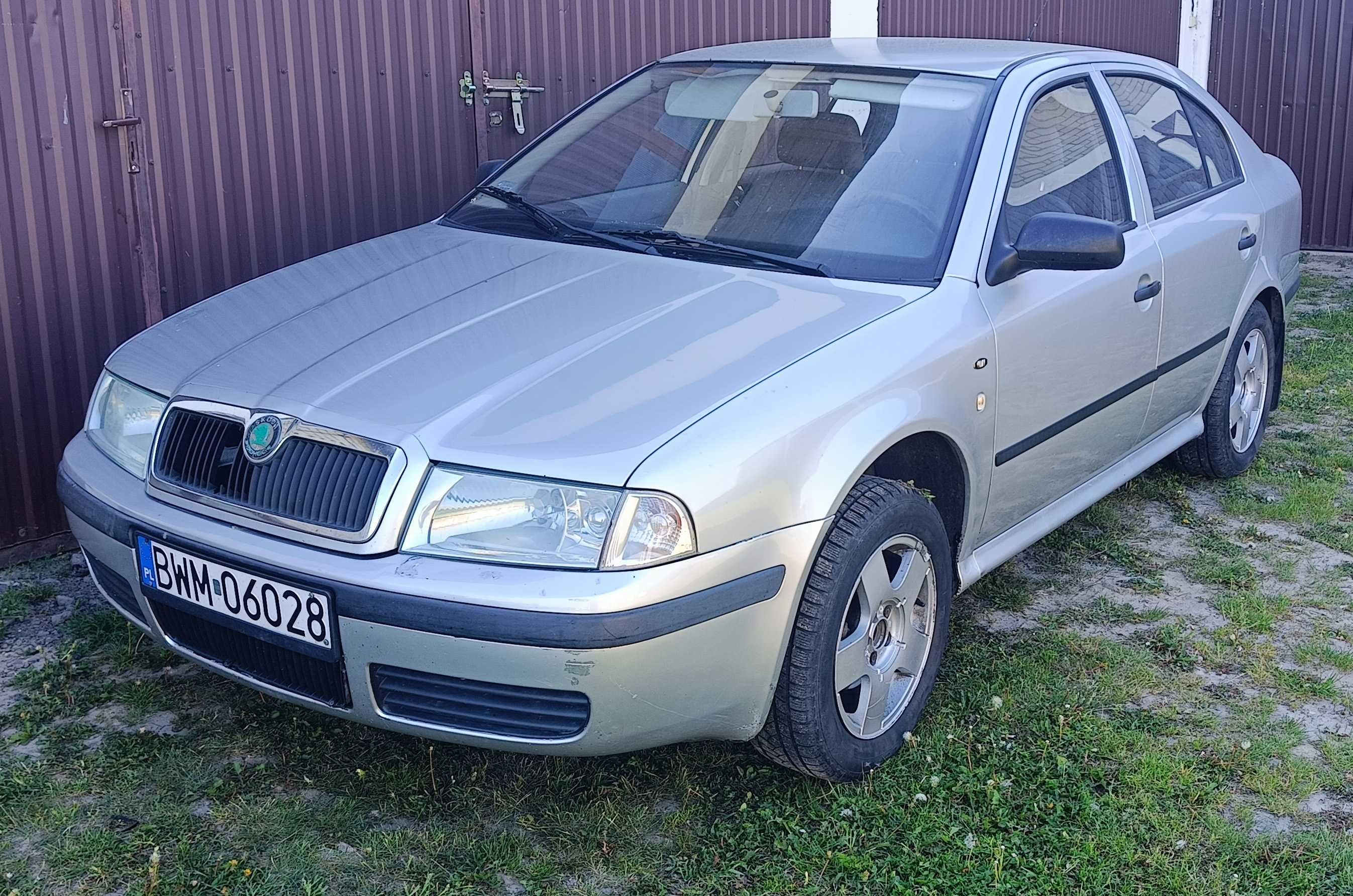 Skoda Octavia 2002r, hatchback, 1.6 LPG