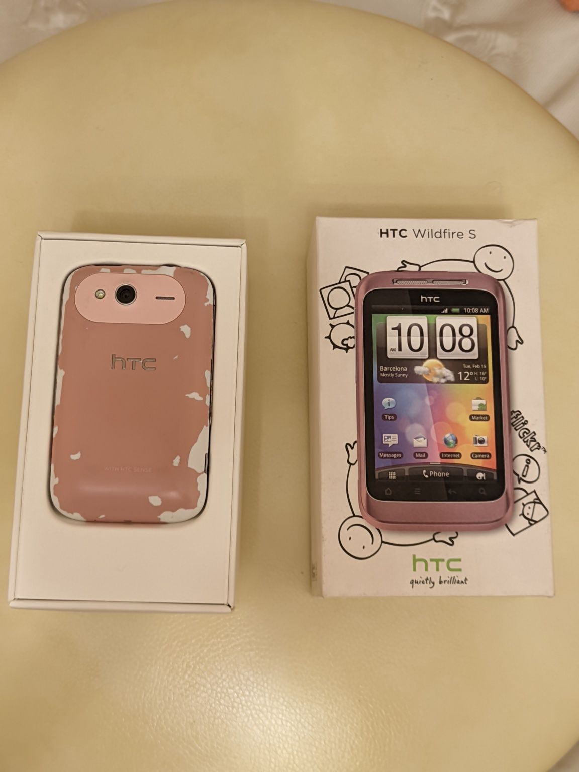 Продам оригінальний HTC Wildfire S