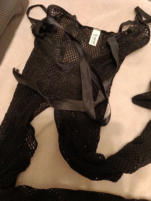 Body rajstopowe wiązane w biuście