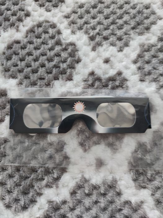 Паперові окуляри SEIC Solar Eclipse, для прямого сонця

Сертифікований