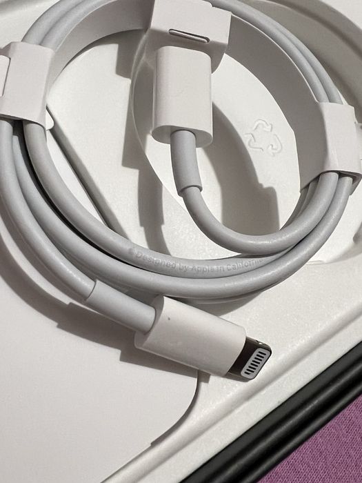 Оригінальний кабель Apple Lightning