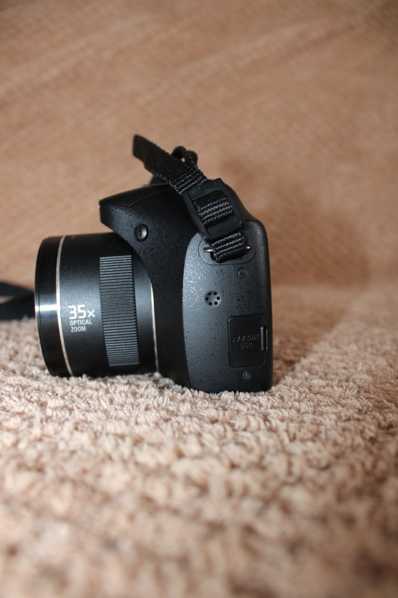Фотоапарат Sony Cyber-shot H300
