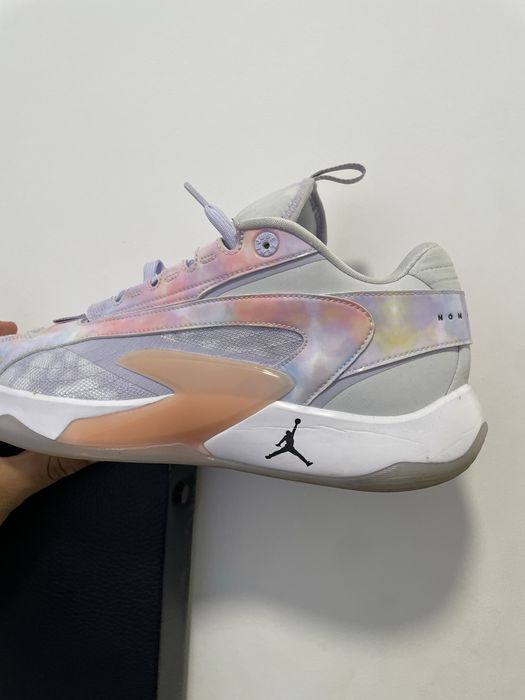 Luka 2  Nebula Jordan Semi novo