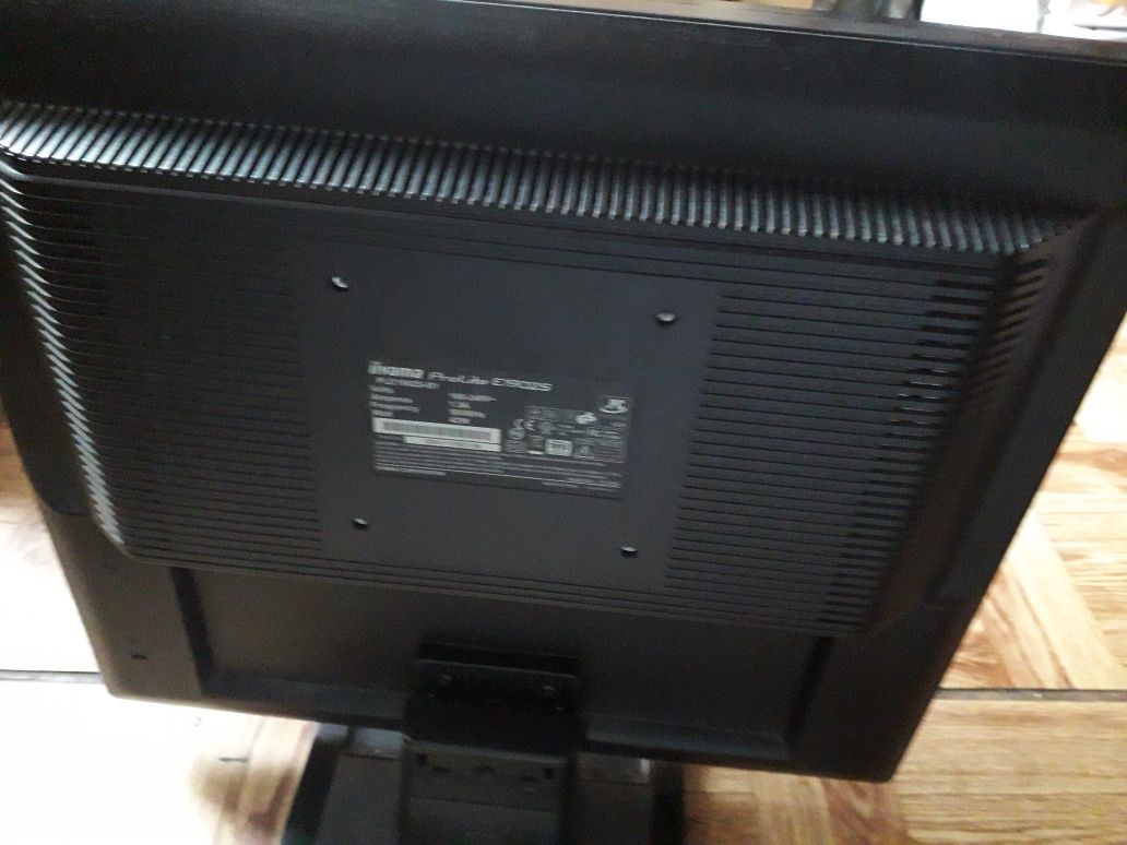 Monitor  iiyama prolite 19 cali