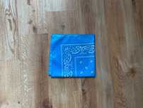 Niebieska bandana klasyczny wzór paisley