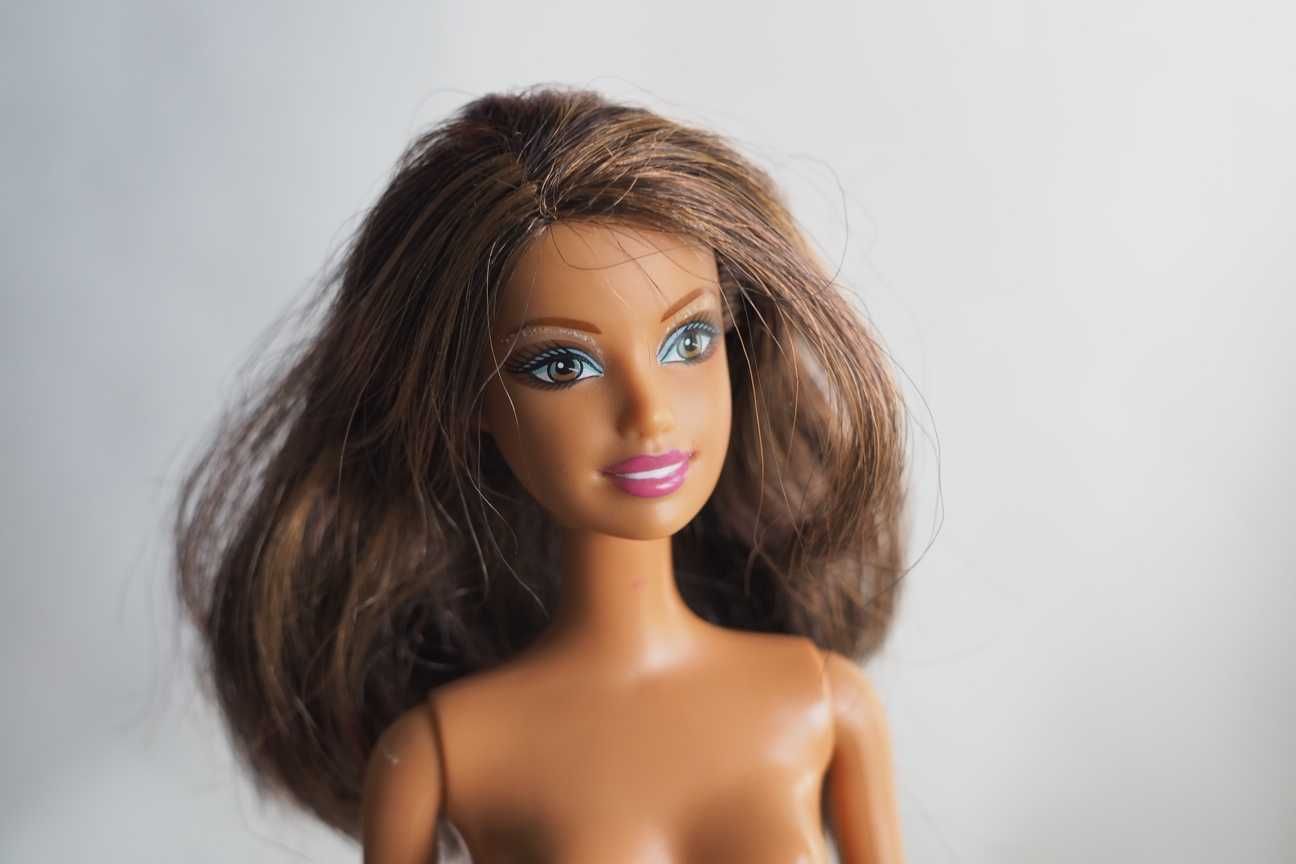 Lalka Barbie Mattel brunetka południowa uroda