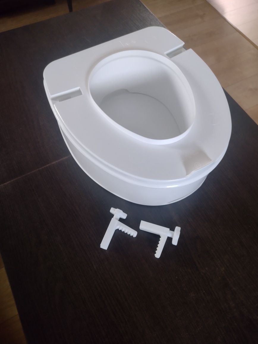 Nakładka na deskę na sedes nasadka toaletowa z pokrywą WC wys 15 cm