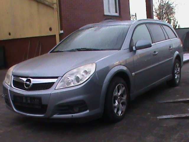 Opel Vectra C lift kombi lampy zderzak  maska błotniki drzwi  hak Z163