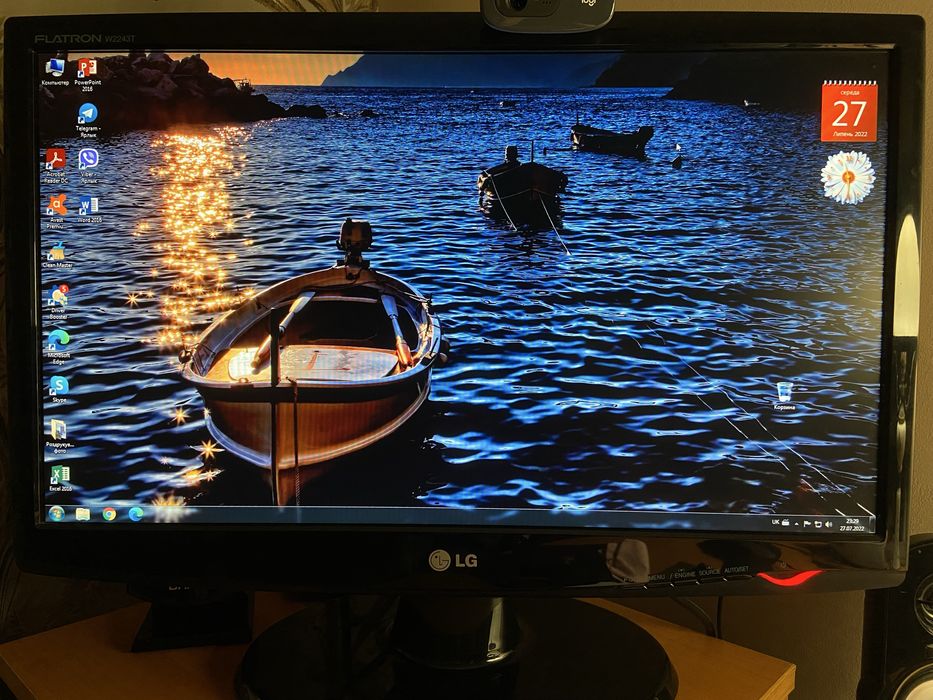 Монітор LG Flatron W2243T-PF