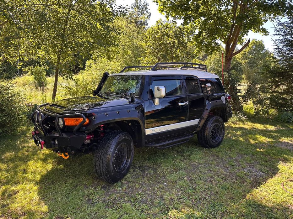 Toyota FJ Toyota FJ Cruiser 4x4 wyprawowa Profender Method Możliwa Zamiana