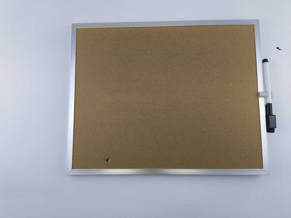 Raylu Paper® - Mała magnetyczna tablica suchościeralna 35 x 28