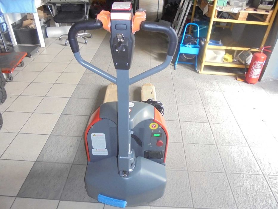 Wózek paletowy elektryczny HELI (podnoszenie i jazda )