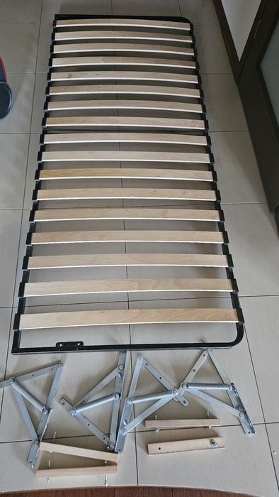 Stelaż 90x200 z mocowaniami