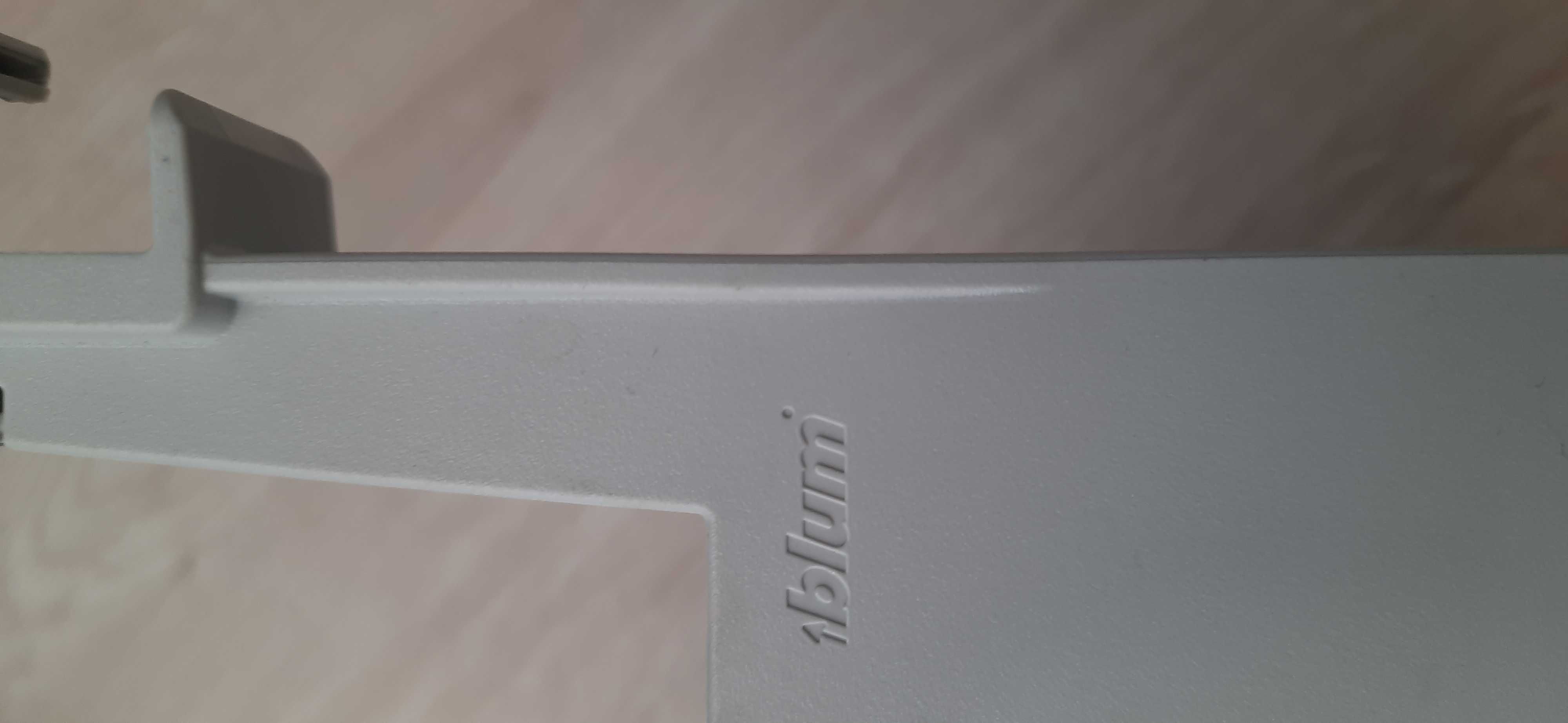 Zestaw separatorów / przegródek do szuflad firmy BLUM