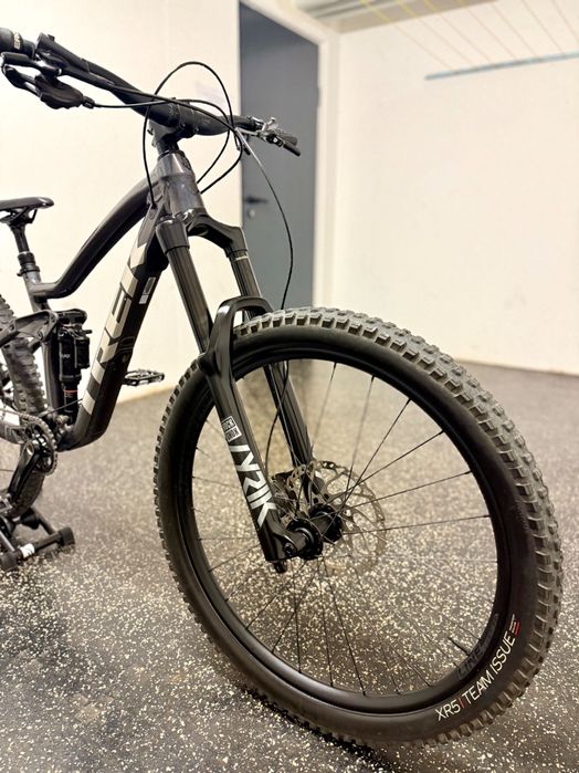 Trek Remedy 8 2023 | jak NOWY Rama S/M Koła 27,5 RS Lyrik Super DeLuxe