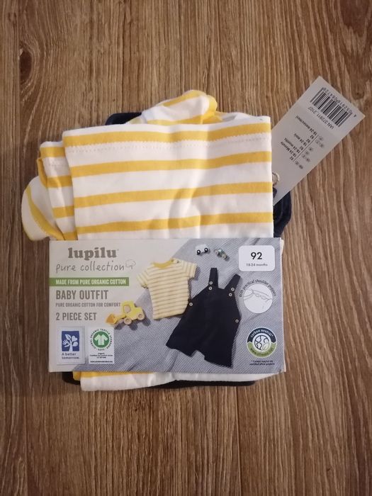 Komplet niemowlęcy Lupilu t-shirt ogrodniczki rozmiar 92 NOWE