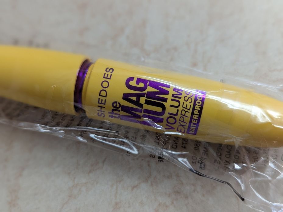 Туш для вій Shedoes The Magnum Volum Express Waterproof.