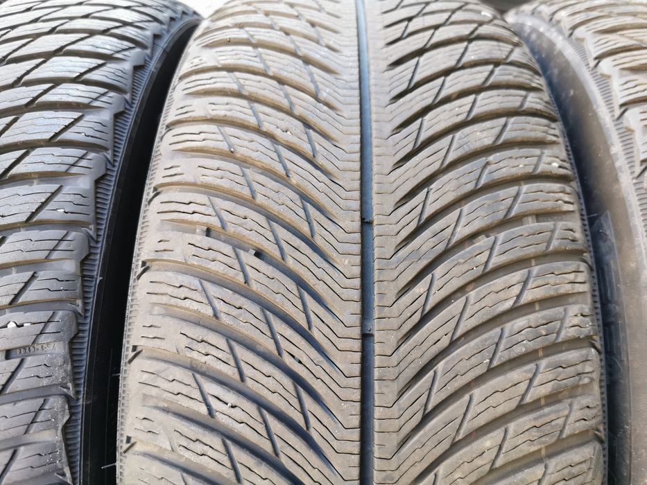Пара зимних шин 245/55 R17 Michelin pa5