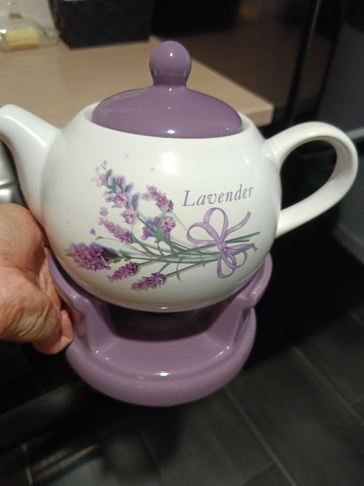 Czajniczek ceramiczny