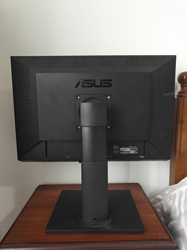 ASUS Pro art PA246Q IPS