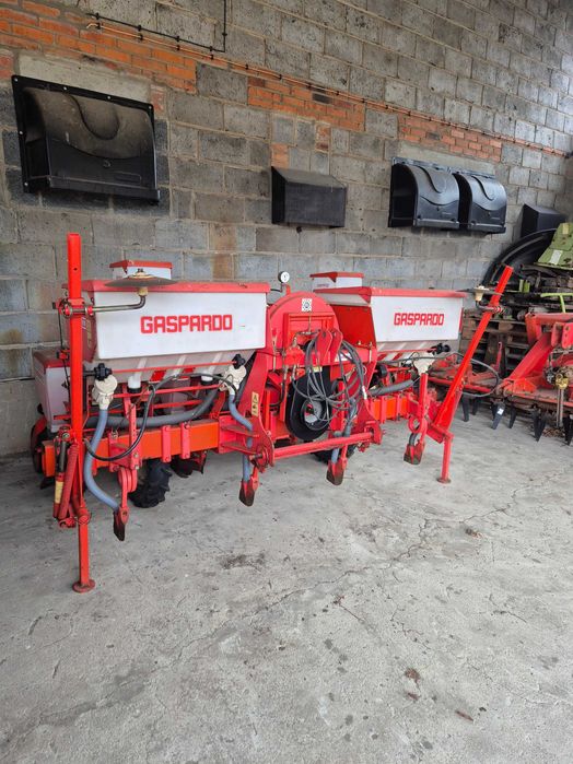 Siewnik Gaspardo SP540 4rzędowy do kukurydzy Kuhn Junior Monosem NG+ 6