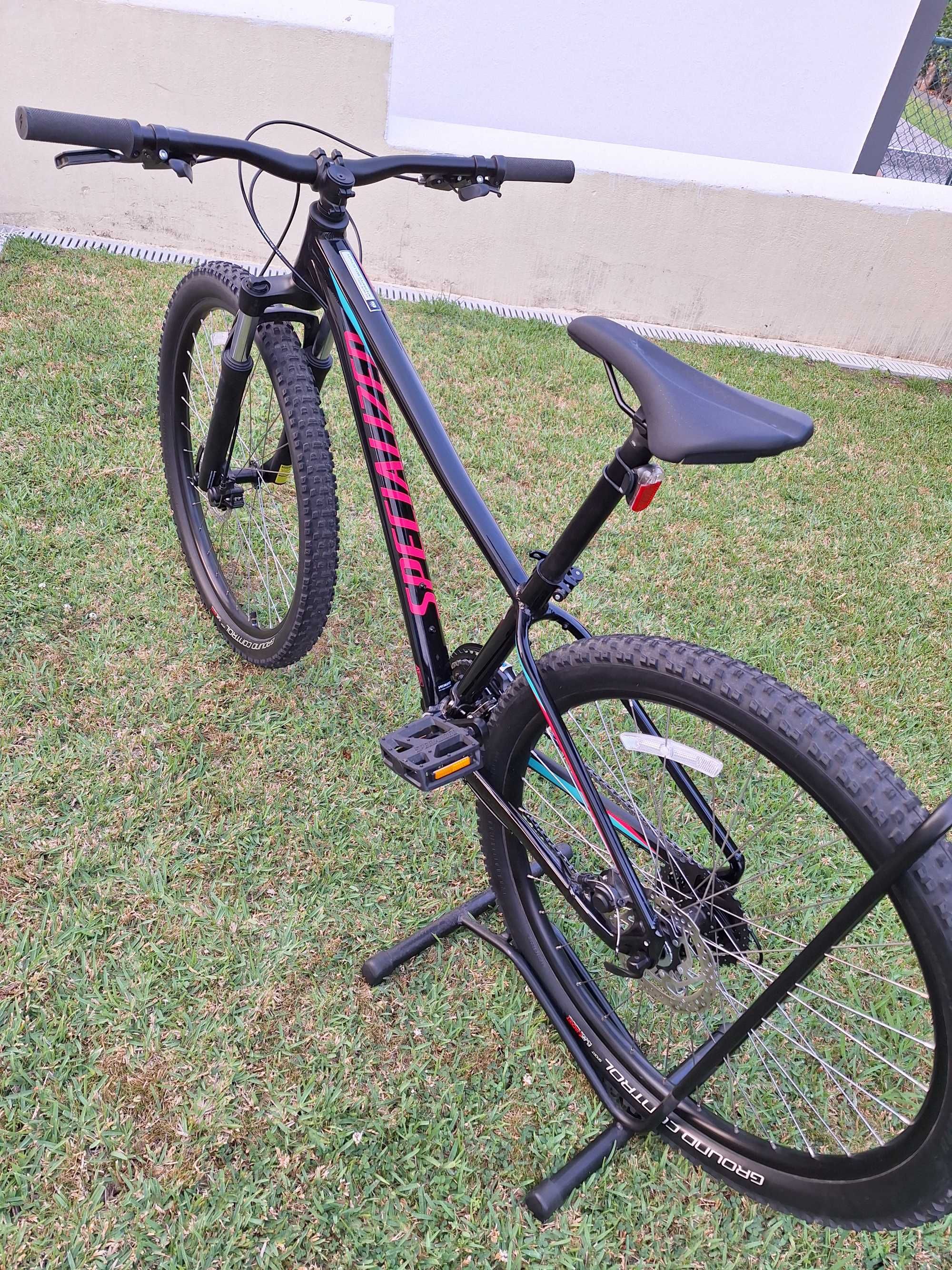 Bicicleta SPECIALIZED estado novo