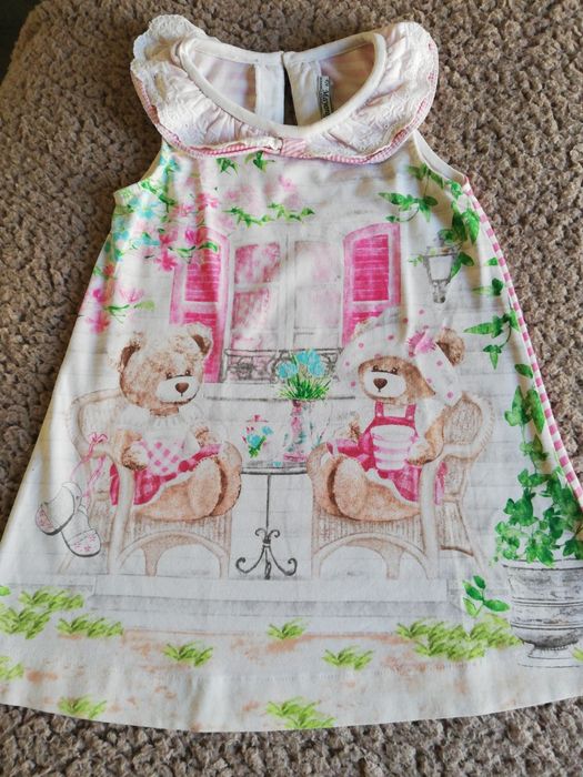 Vestidos menina em ótimo estado