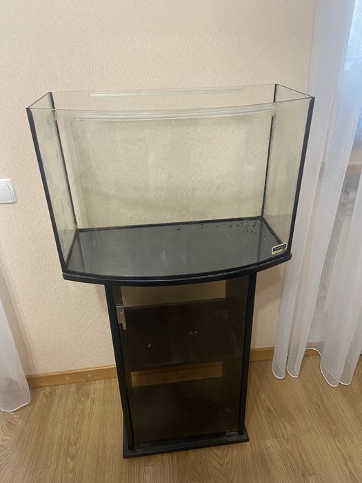 Аквариум с тумбой