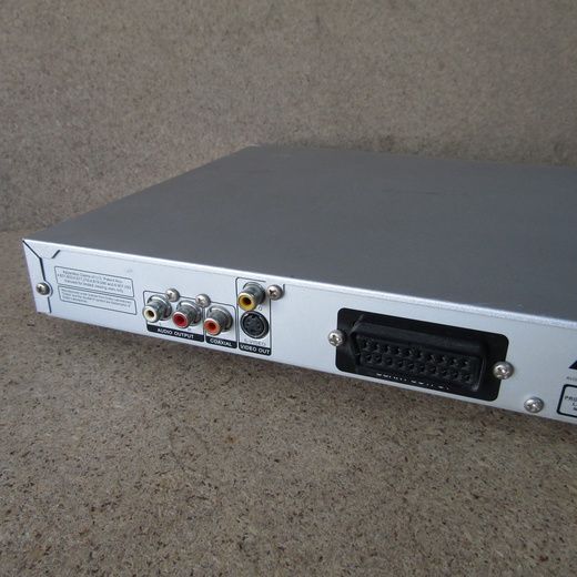 DVD Mustek V56LA-2